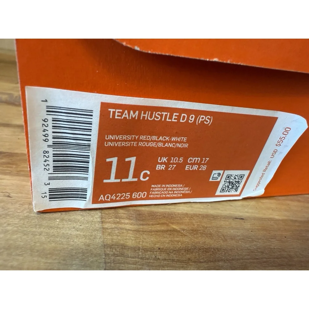 Nike‎ Team Hustle D 10 (PS) Kids Size 11 Color Red Black Running Shoes Kids